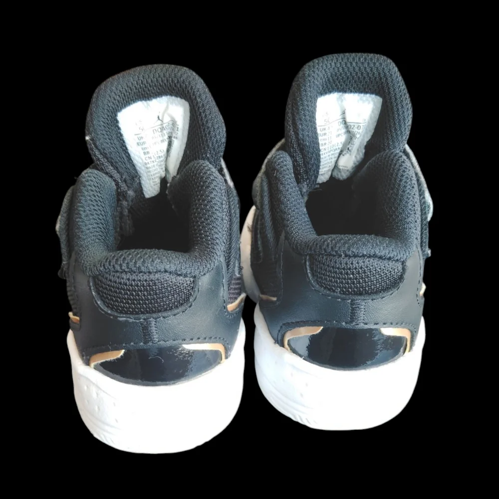 Jordan Max Aura‎ 4 Sz 5c
